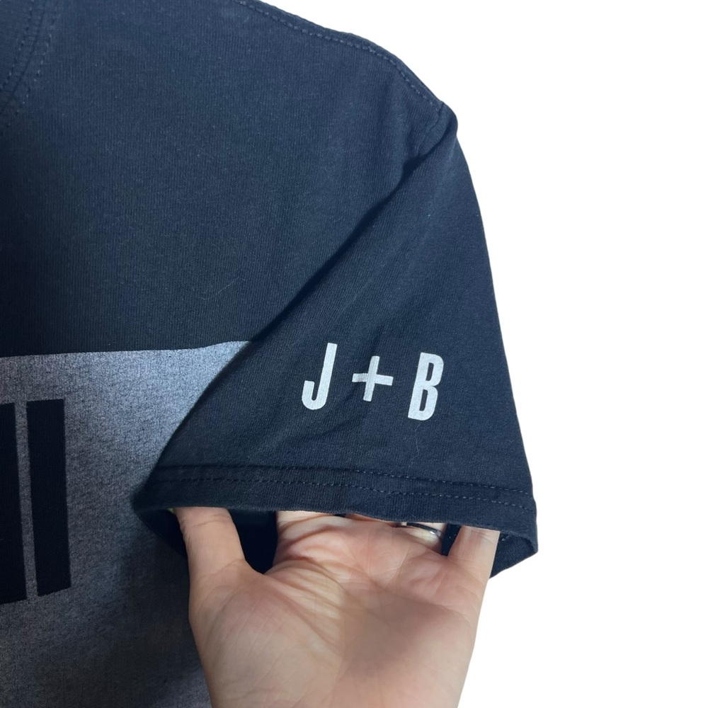2018 OTR II Jay Z and Beyonce Official Concert Tee, Small - Picture 4 of 7